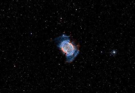 Dumbbell Nebula : r/astrophotography