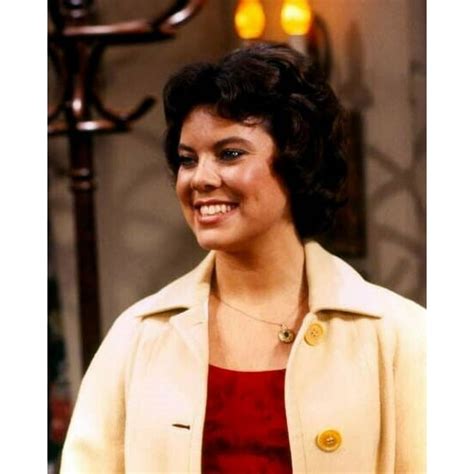 Erin Moran as Joanie Cunningham smiling 8x10 photo TV's Happy Days ...