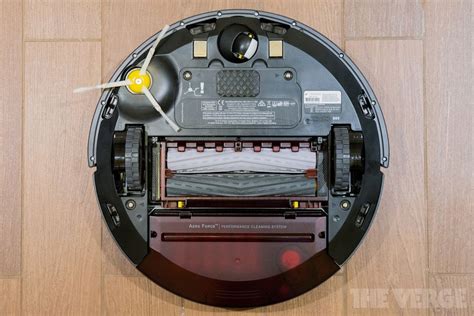 Roomba Vacuum Cleaning Robot Hands On Pictures The Verge