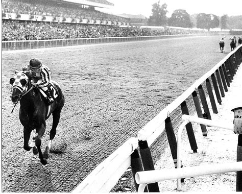 Secretariat Belmont Stakes 1973 Triple Crown Vintage 22x28 Bw