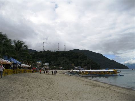 the viewing deck: Puerto Galera Solo Beachbumming