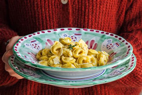 Tortellini Alla Carne Con Crema Di Parmigiano E Porri Luciana Mosconi