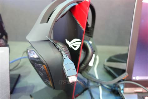 ASUS Unveils ROG Centurion 7.1 Headset with HDMI Input | TechPowerUp