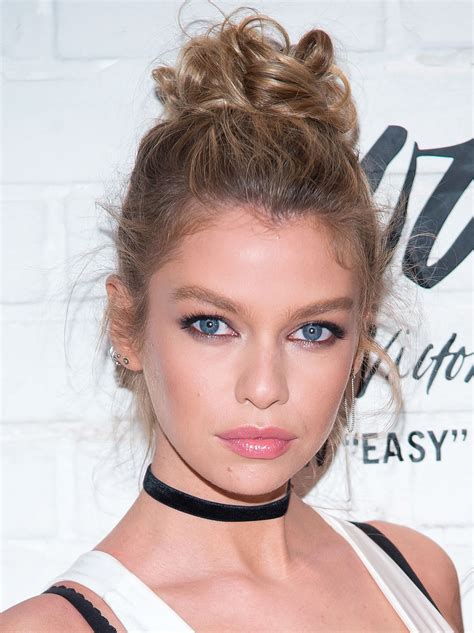 Stella Maxwell Messy Bun Smoky Eye Makeup Look Stella Maxwell Medium