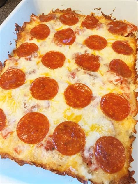 Low Carb Keto Pepperoni Pizza Casserole Linneyville