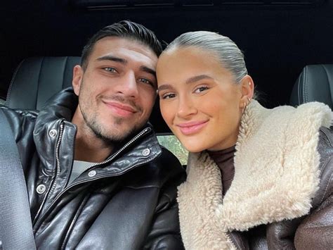 Molly Mae Hague And Tommy Fury Involved In Car Accident As Star Left In