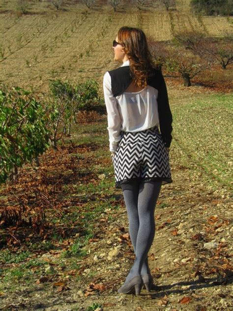 Pin By Aussie On Grey Ish Sweatertights Geek Chic Outfits Grey