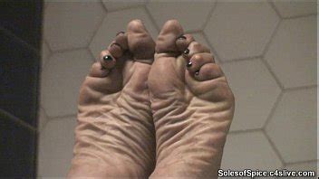 High Arched Feet Videos Page 1 XVIDEOS