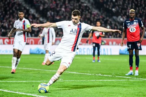 Thomas Meunier De Retour En Ligue France Lille Osc Juil