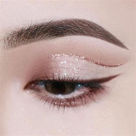 Pin By Tatianaa On Beauty Makeup 3 Makeup Routine Asian Eye Makeup