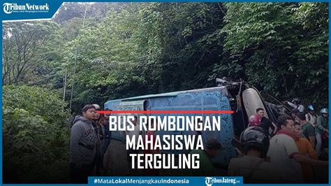 Kecelakaan Bus Rombongan Mahasiswa Universitas Riau Terguling Luka