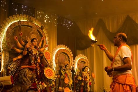 Durga Puja Maha Ashtami 2022 Know The Timing Fixture Of Ashtami Anjali Sandhi Puja রাত পোহালেই