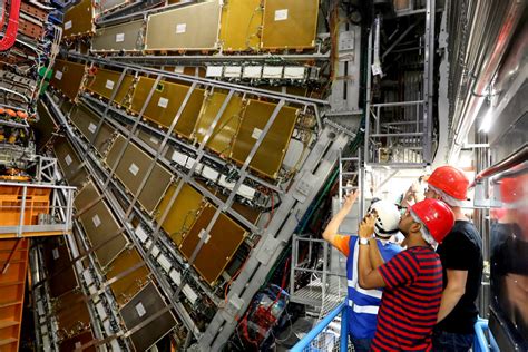 France Suisse Le Cern D Finit Son Programme De Recherche Quantique