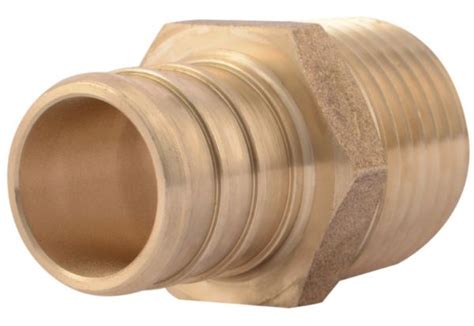 Sharkbite Uc Lfa Pipe Connector X In Barb X Mnpt Brass