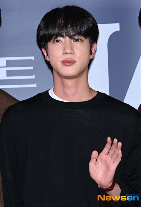 Bts 진 측 “육군 현역 입대 안전사고 예방 위해 현장방문 삼가주길” 공식 손에 잡히는 뉴스 눈에 보이는 뉴스 뉴스엔