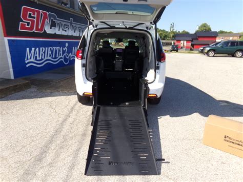 Chrysler Pacifica Braunability Rear Entry Foldout Manual Ramp