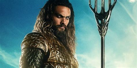 Aquaman Review Jason Momoas Fish Talking Superhero Could Save Dc