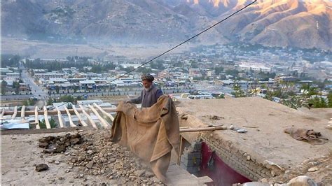 Afghanistan Pakistan Earthquake Leaves Hundreds Dead Bbc News