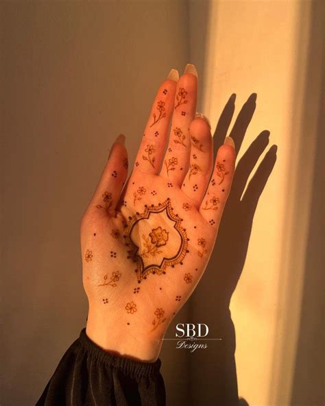 Mehindi Henna Design For Eid Henna Designs Easy Palm Mehndi Design