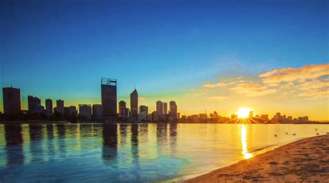 The Best Perth Hotels on the Beach from $68 - Waterfront Hotels in Perth | Expedia