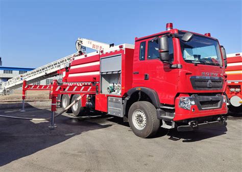 44m Height High Rescue Municipal Aerial Ladder Fire Truck contains Two ...