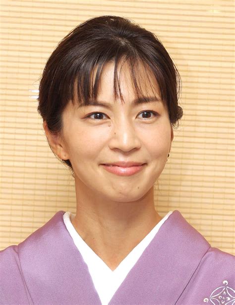 2児のママ・安田美沙子「お尻があがったらしい」ピタピタなウェア姿で美ボディー披露！「細くてスタイル抜群」の声 スポーツ報知