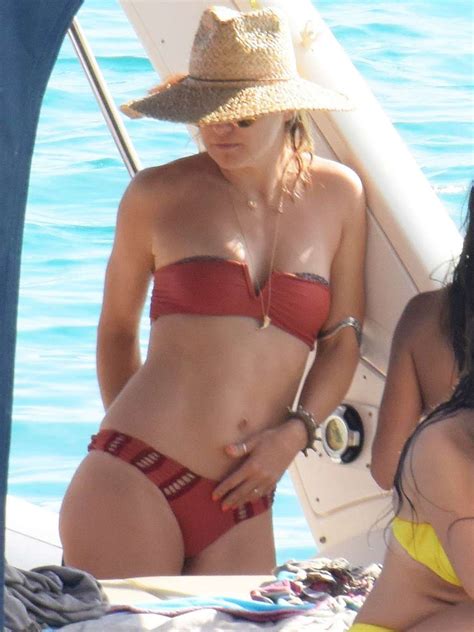 Kate Hudson In Bikini In Formentera Gotceleb