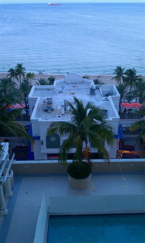 Marriott Beach Tower in Ft. Lauderdale