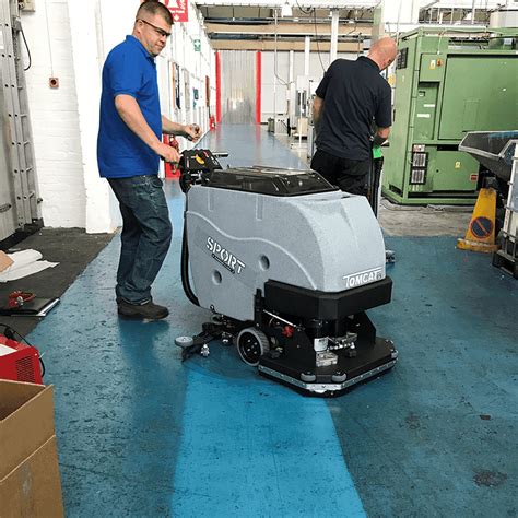 Commercial Floor Scrubbers & Floor Sweepers – Gallery