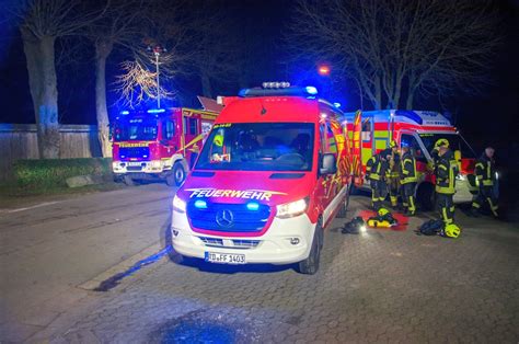 FW RD Feuer im Landwirtschaftlichen Betrieb 120 Einsatzkräfte im