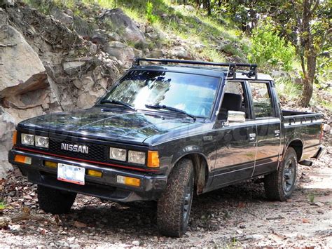 Nissan Pick Up Doble Cabina 1988