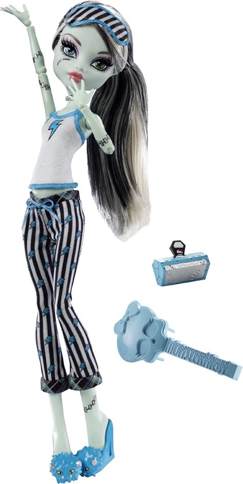 Monster High V7975 Pyjamapuppe Frankie Stein Amazon De Spielzeug