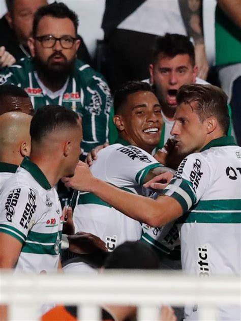 Brasileir O O Top De Athletico E Coritiba Na Rodada