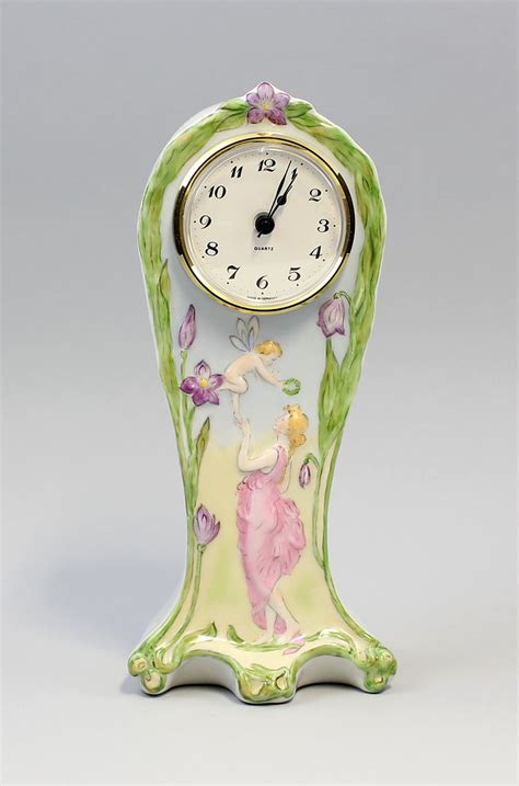 Th Ringer Porzellan U Antiqit Ten Jugendstil Uhr Frau Mit