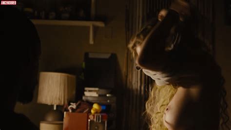 Naked Lorena Comparato In Impuros