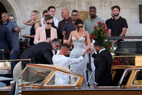 Kylie Jenner Cleavage Corset Bezos Wedding Venice Hot Celebs Home