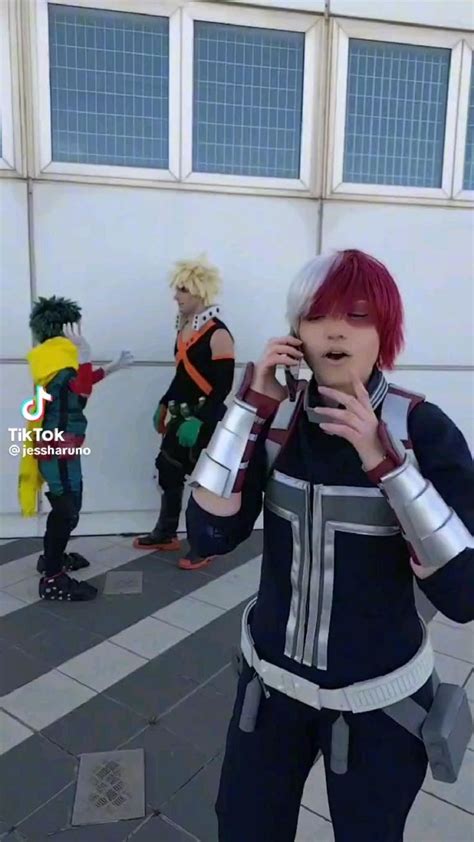 mha cosplay | Mha cosplay, Cosplay boy, Funny cartoon gifs