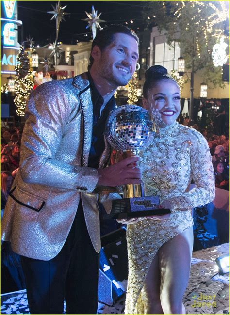 Full Sized Photo Of Laurie Hernandez Val Chmerkovskiy Dwts Win Final