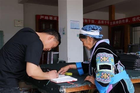 开阳县高寨乡平寨村：“红黑榜”树起乡风文明风向标腾讯新闻