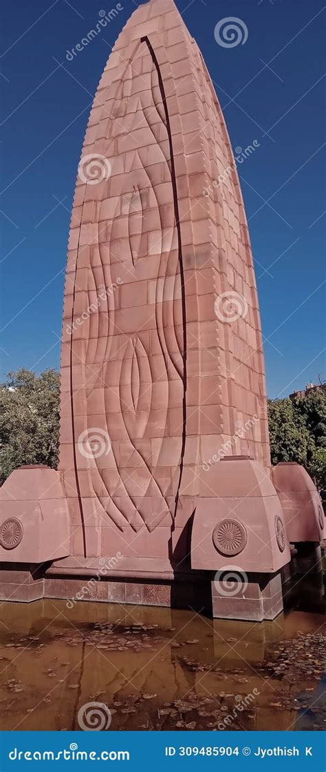 Jallianwala Bagh Memorial Monument Stock Photo - Image of ancient, arch ...