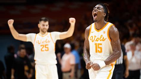 Tennessee basketball upsets No. 1 Alabama in another statement victory