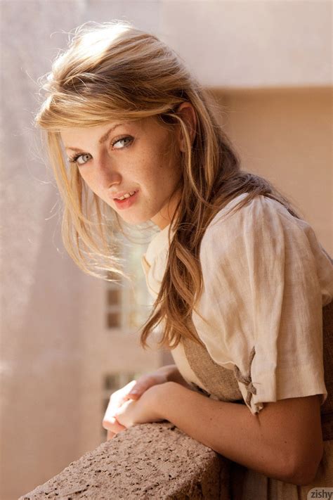 Hannah Kinney Nude Porn Pics Leaked XXX Sex Photos PICTOA