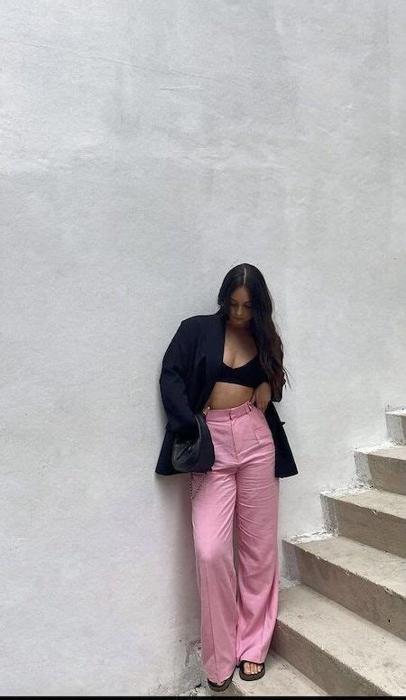 Pink Trousers Outfit, Cropped Blazer Outfit, Pink Pants Outfit, Cute ...