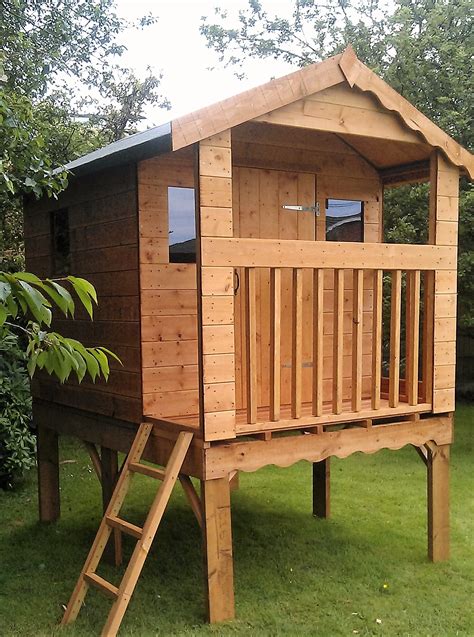 Playhouse On Stilts Mid Cheshire Panels