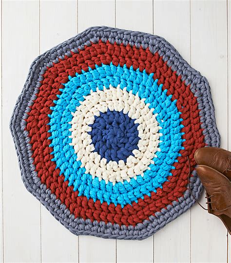 Ravelry T Shirt Yarn Rug Pattern By Mollie Makes