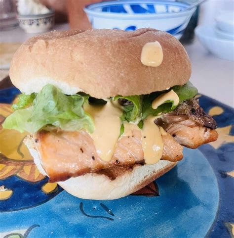 Salmon Blt With Spicy Mayo