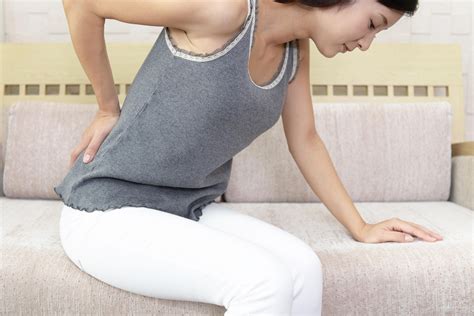 Slipped Disc | Herniated Disk | MedlinePlus