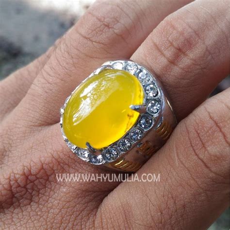 Batu Cincin Akik Warna Kuning Cerah Kode Wahyu Mulia