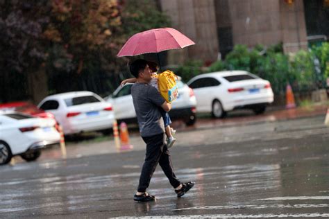 急雨突降济南！明起接着雨雨雨 济南社会 舜网新闻