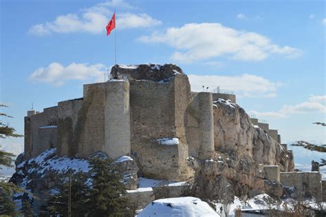 Harput Ulu Camii Nin E Ri Minaresi Depreme Ra Men Y K Lmad